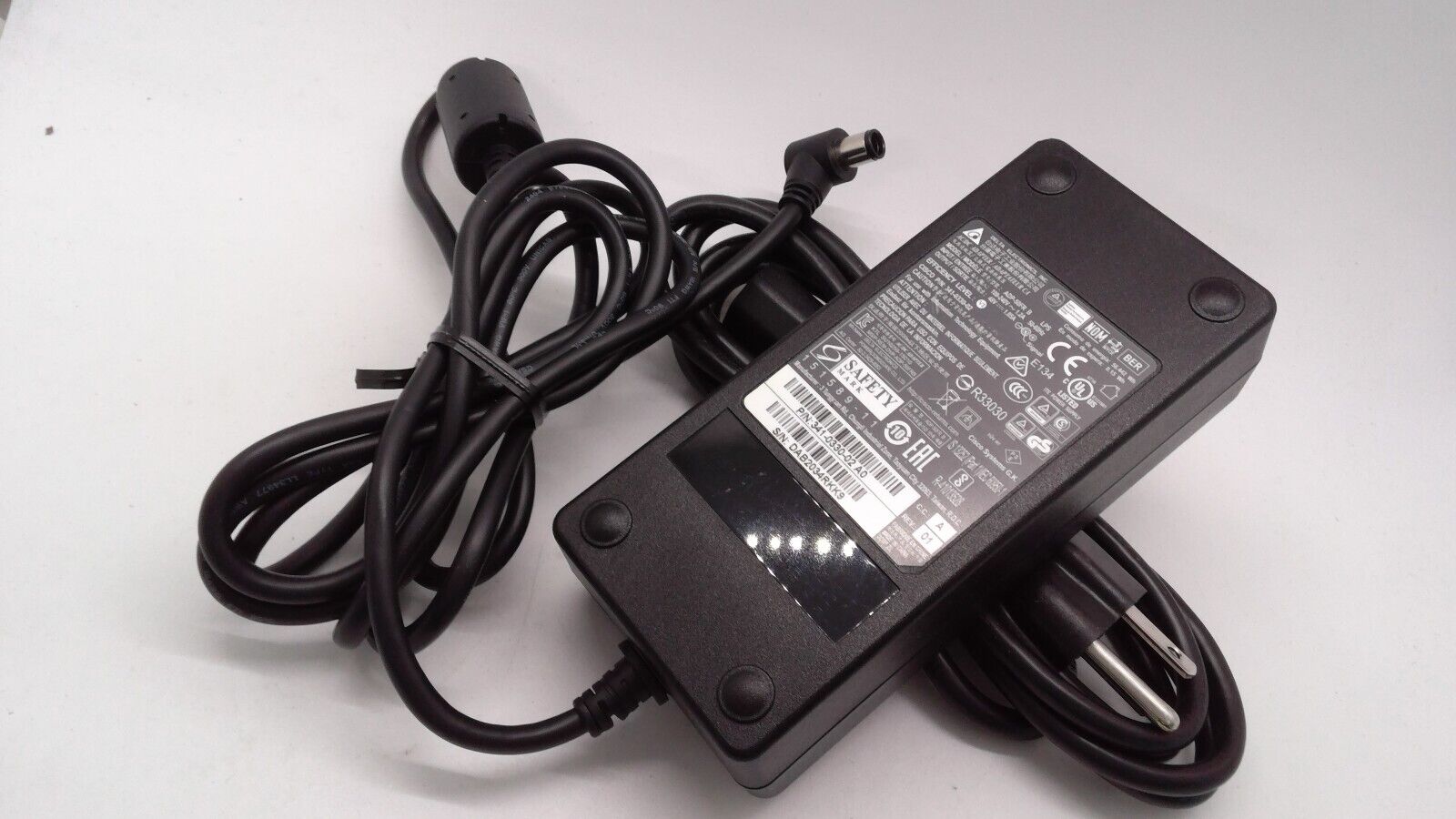 *Brand NEW* Genuine Delta ADP-50FR B 341-0330-02 45V 1.05A AC Adapter power supply - Click Image to Close